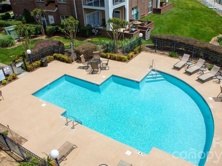 18633 Harborside Drive, Cornelius, NC 28031.  MLS# CAR4366033, YatesRealty ID 17653. Community pool