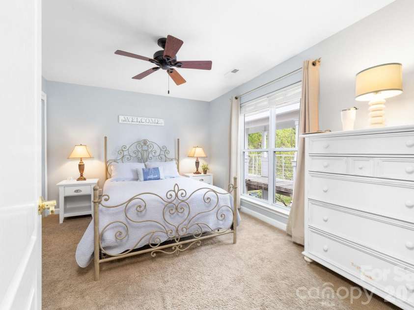 18633 Harborside Drive, Cornelius, NC 28031.  MLS# CAR4366033, YatesRealty ID 17653. Guest bedroom #1