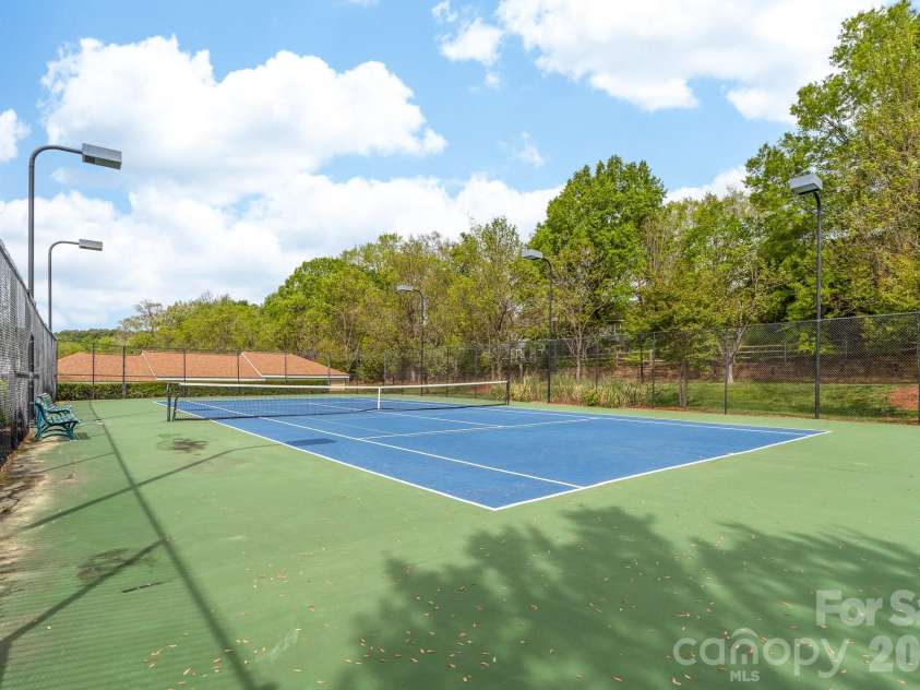 18633 Harborside Drive, Cornelius, NC 28031.  MLS# CAR4366033, YatesRealty ID 17653. Tennis/pickleball