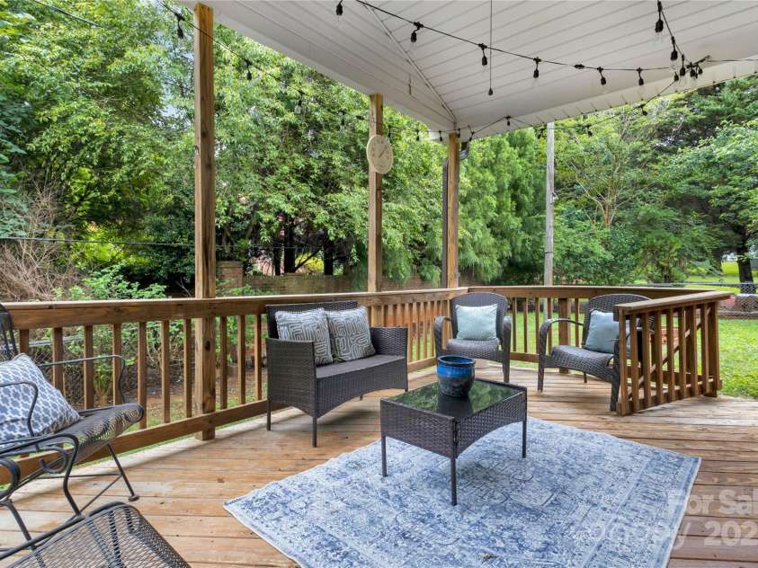 511 Apple Lane, Bessemer City, NC 28016.  MLS# CAR4260322, YatesRealty ID 17654. 