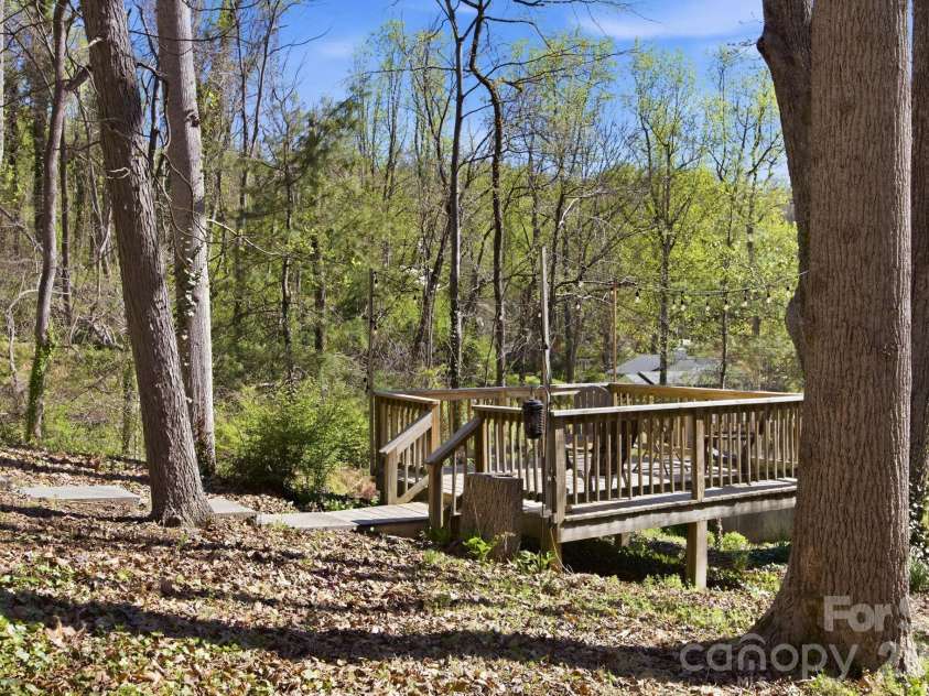 50 Hemlock Street, Arden, NC 28704.  MLS# CAR4364356, YatesRealty ID 17655. 
