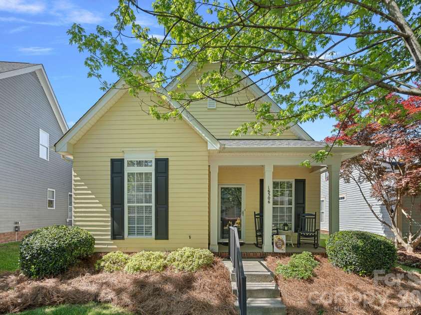 16506 Spruell Street, Huntersville, NC 28078.  MLS# CAR4368791, YatesRealty ID 17656. 