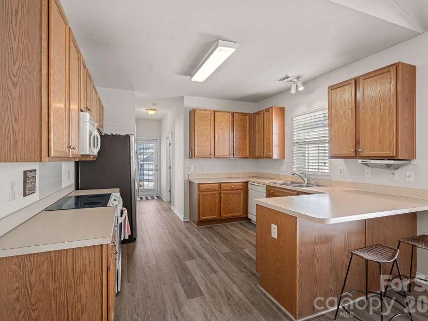 16506 Spruell Street, Huntersville, NC 28078.  MLS# CAR4368791, YatesRealty ID 17656. 