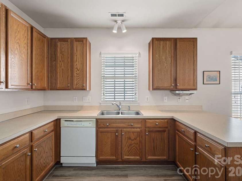 16506 Spruell Street, Huntersville, NC 28078.  MLS# CAR4368791, YatesRealty ID 17656. 