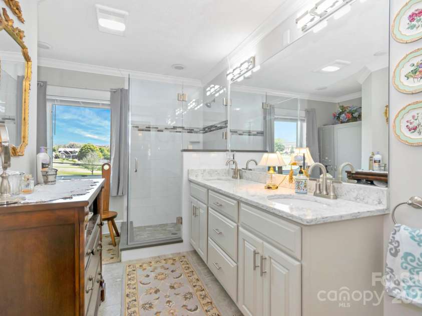 195 Fairway Lane, Blowing Rock, NC 28605.  MLS# CAR4264940, YatesRealty ID 17656. 