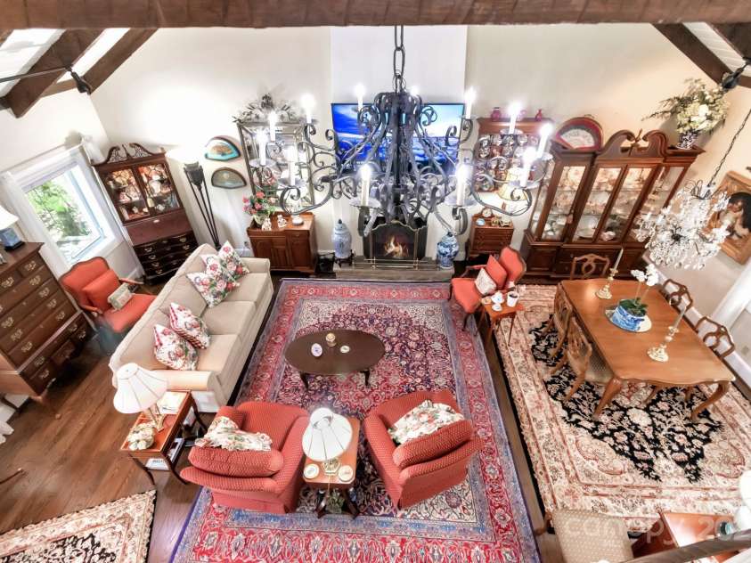 195 Fairway Lane, Blowing Rock, NC 28605.  MLS# CAR4264940, YatesRealty ID 17656. 