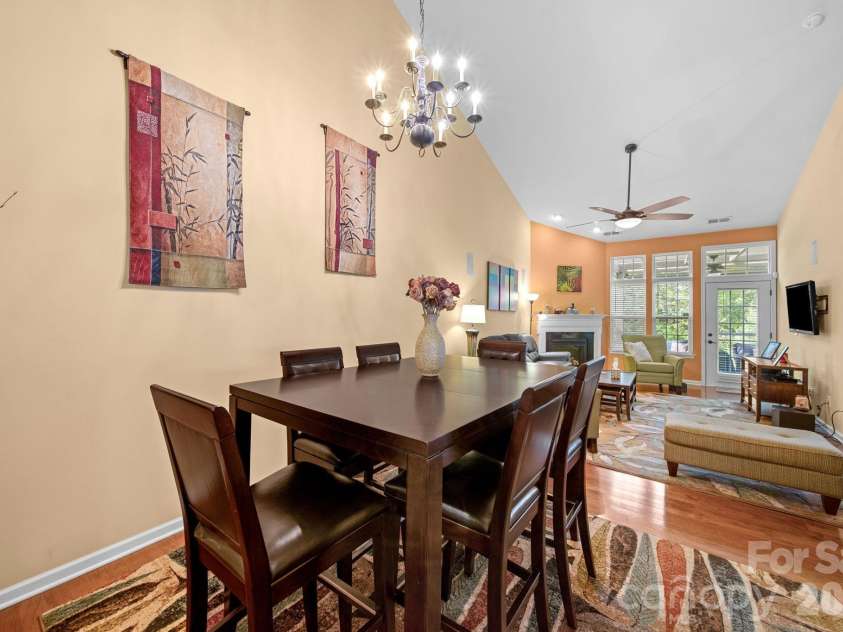 115 Inlet Point Drive, Fort Mill, SC 29708.  MLS# CAR4368782, YatesRealty ID 17658. 