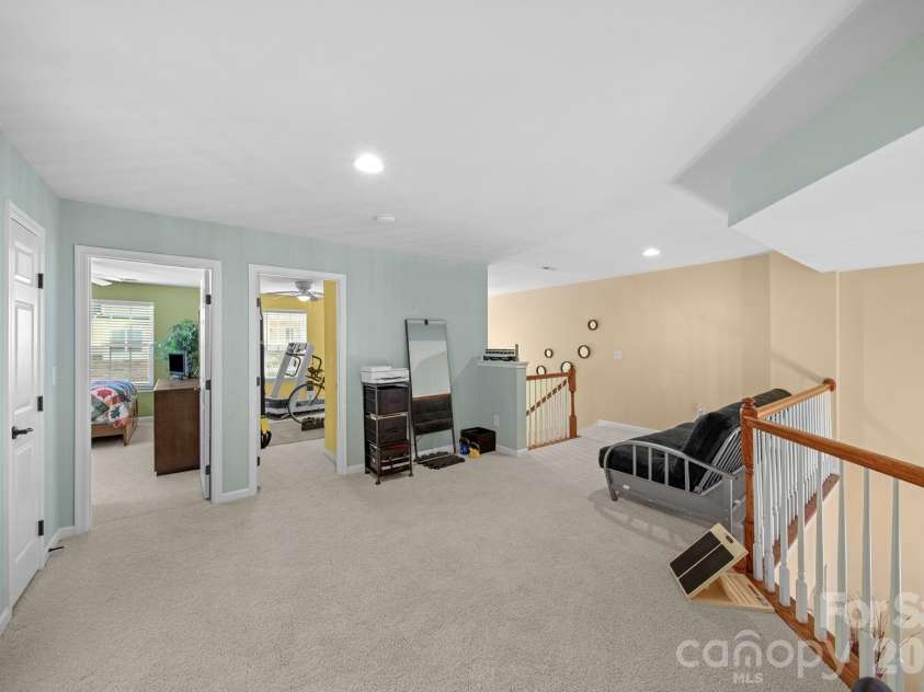 115 Inlet Point Drive, Fort Mill, SC 29708.  MLS# CAR4368782, YatesRealty ID 17658. 