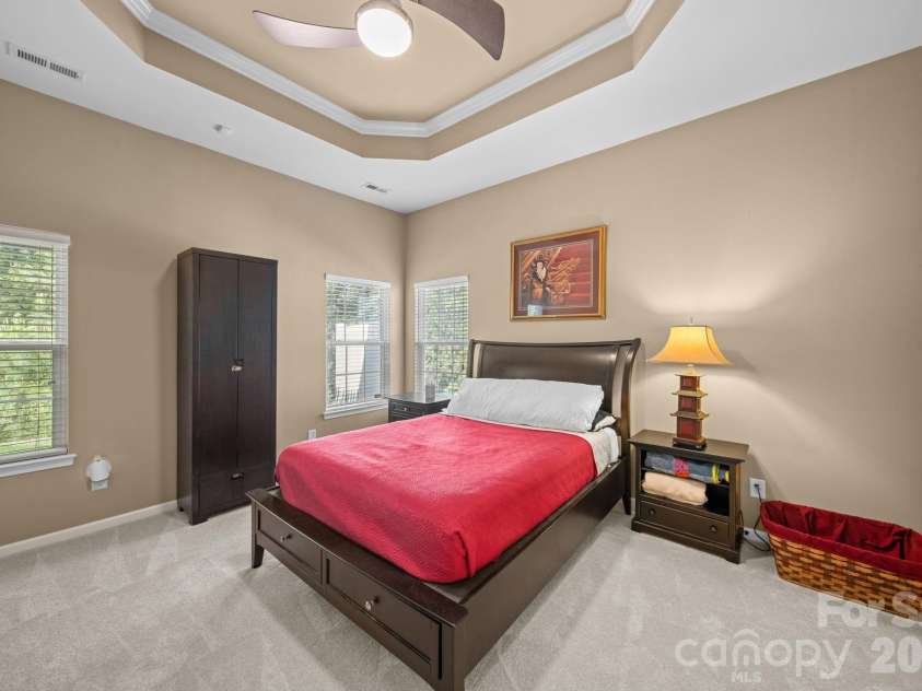 115 Inlet Point Drive, Fort Mill, SC 29708.  MLS# CAR4368782, YatesRealty ID 17658. 