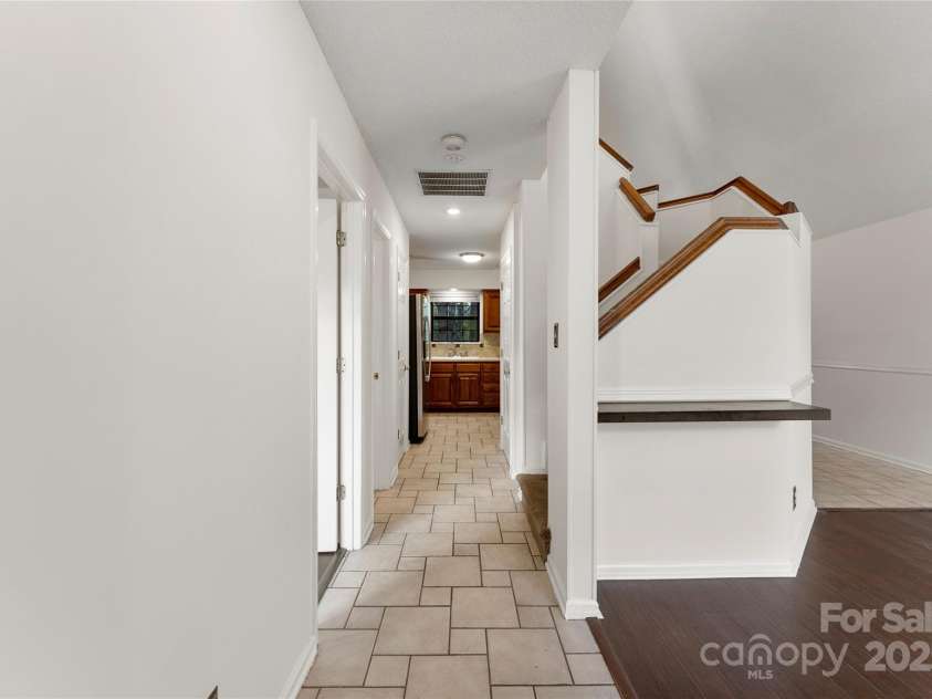 200 18th Street, Newton, NC 28658.  MLS# CAR4223037, YatesRealty ID 17658. 