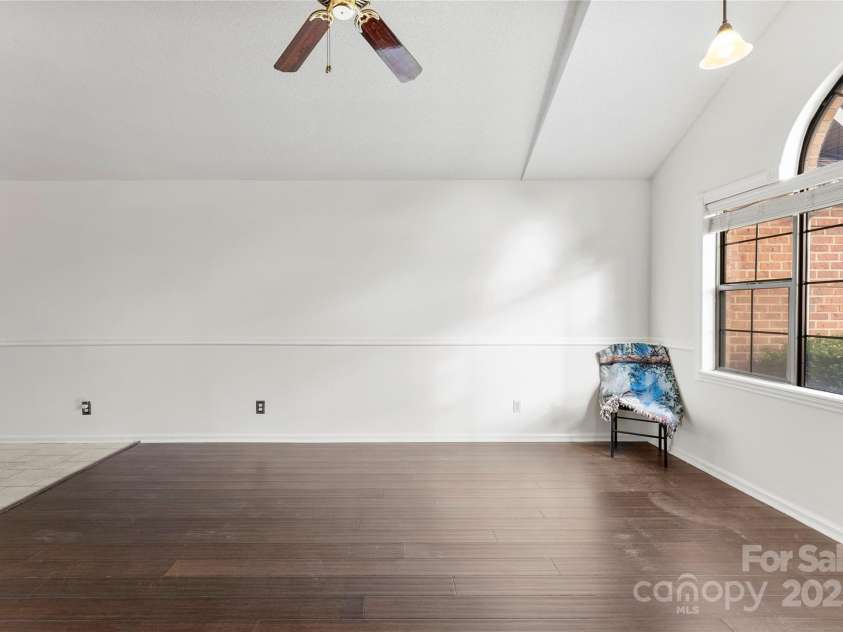 200 18th Street, Newton, NC 28658.  MLS# CAR4223037, YatesRealty ID 17658. 