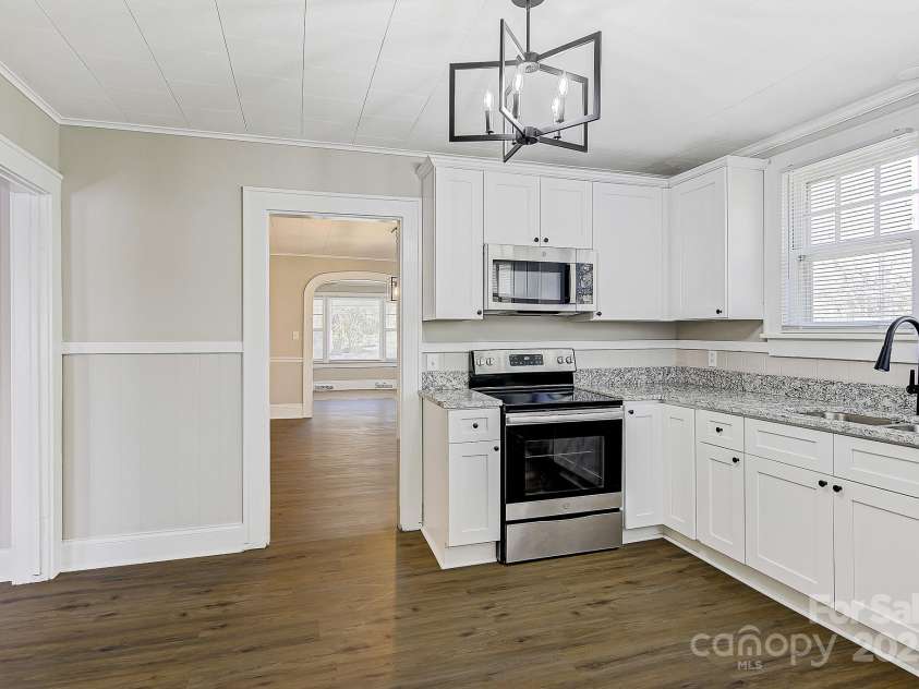 209 Yadkin Avenue, Spencer, NC 28159.  MLS# CAR4240843, YatesRealty ID 17659. 