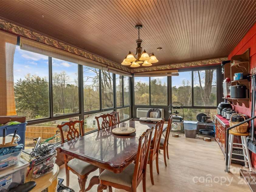 1203 Virginia Street, Lenoir, NC 28645.  MLS# CAR4243466, YatesRealty ID 17660. 