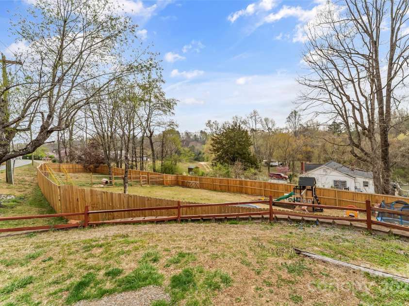 1203 Virginia Street, Lenoir, NC 28645.  MLS# CAR4243466, YatesRealty ID 17660. 