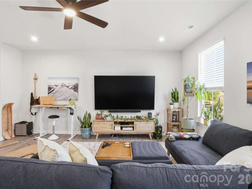 1311 Ashbury Street, Charlotte, NC 28216.  MLS# CAR4370240, YatesRealty ID 17660. Living Room - Open to Kitchen 