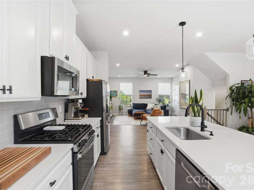 1311 Ashbury Street, Charlotte, NC 28216.  MLS# CAR4370240, YatesRealty ID 17660. Stainless Steel Appliances - Refrigerator Included 