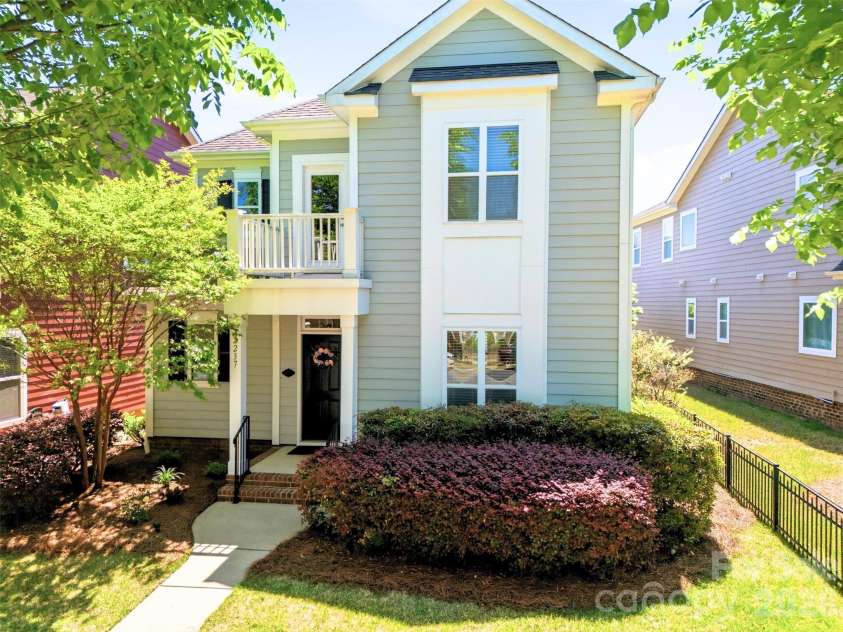 22237 Market Street, Cornelius, NC 28031.  MLS# CAR4371723, YatesRealty ID 17661. 