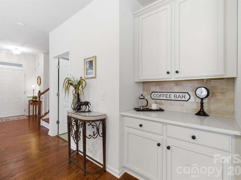 22237 Market Street, Cornelius, NC 28031.  MLS# CAR4371723, YatesRealty ID 17661. 