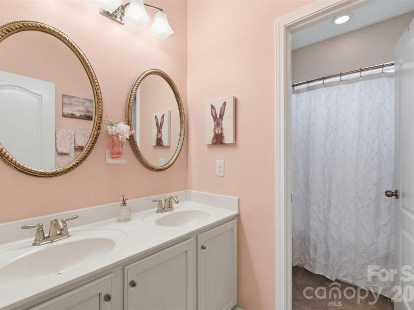 22237 Market Street, Cornelius, NC 28031.  MLS# CAR4371723, YatesRealty ID 17661. 