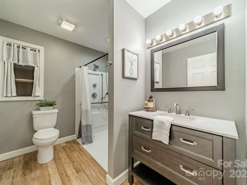 3387 Passmore Road, Rock Hill, SC 29730.  MLS# CAR4256199, YatesRealty ID 17661. 