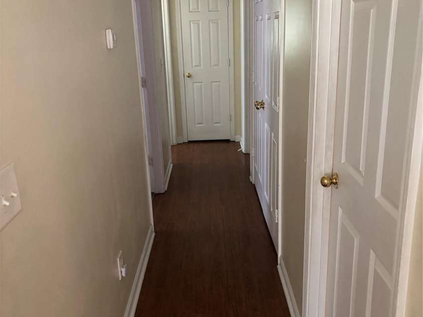 930 Wainwright Avenue, Charlotte, NC 28206.  MLS# CAR4371742, YatesRealty ID 17662. Hallway