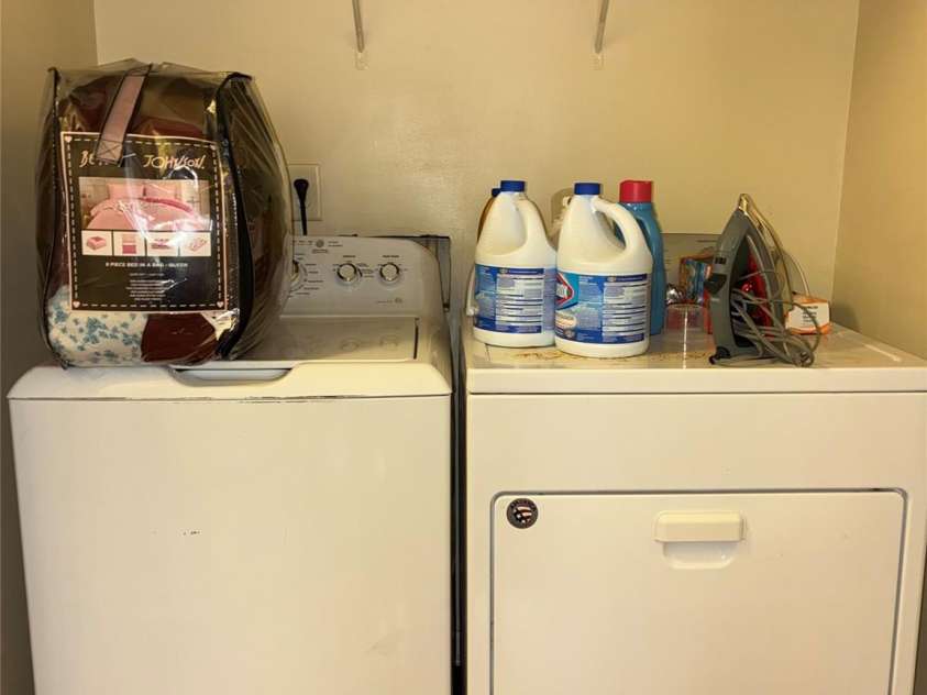 930 Wainwright Avenue, Charlotte, NC 28206.  MLS# CAR4371742, YatesRealty ID 17662. Laundry Room
