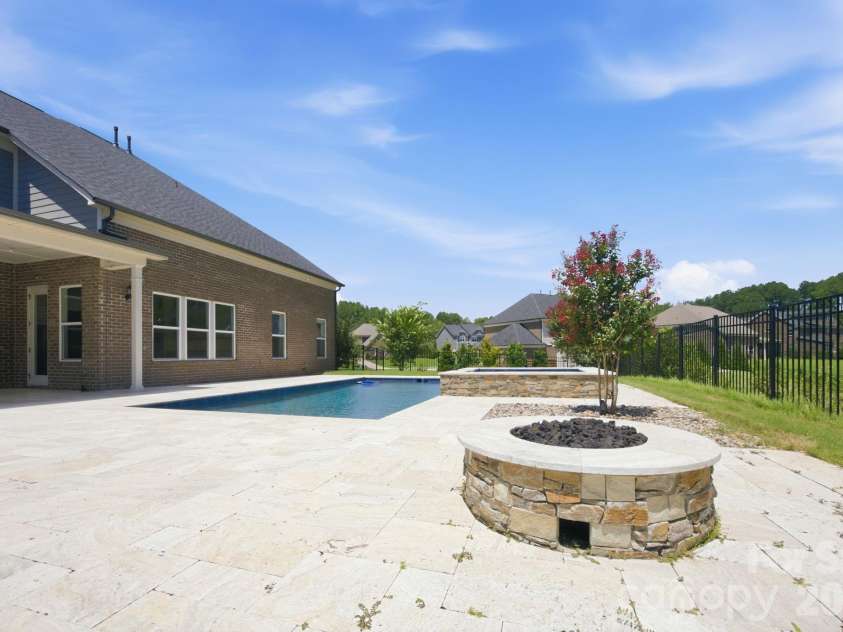 721 Cavesson Way, Monroe, NC 28110.  MLS# CAR4411590, YatesRealty ID 17663. 