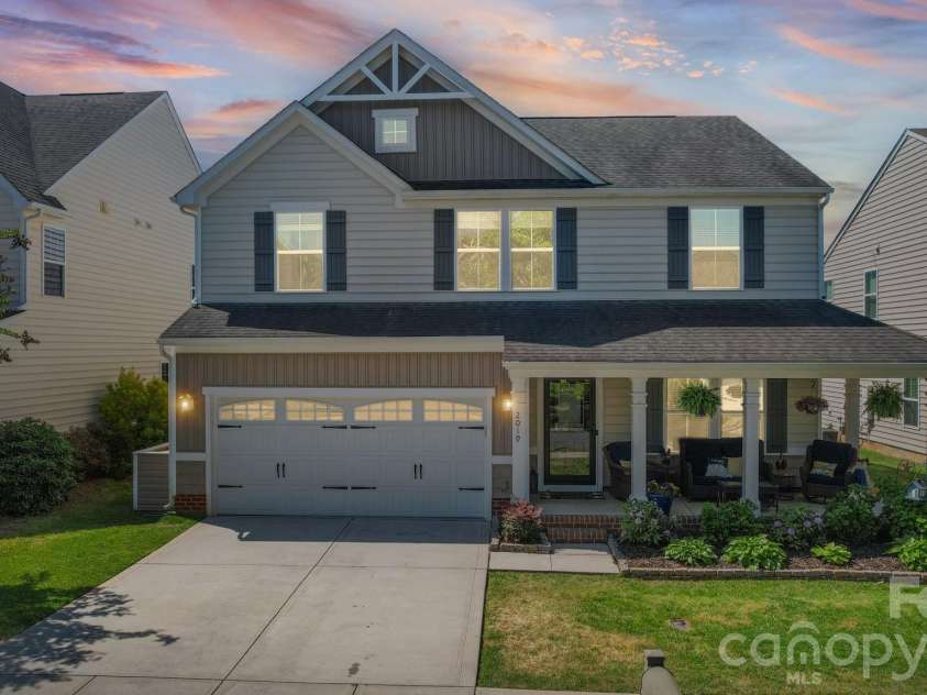 2019 Hamil Ridge Drive, Waxhaw, NC 28173.  MLS# CAR4371654, YatesRealty ID 17665. 