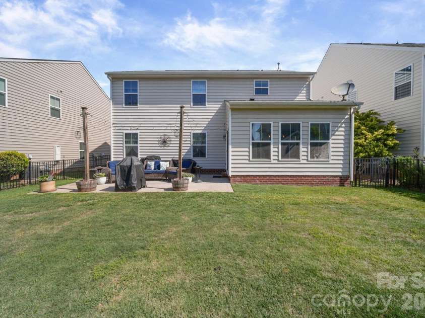 2019 Hamil Ridge Drive, Waxhaw, NC 28173.  MLS# CAR4371654, YatesRealty ID 17665. 