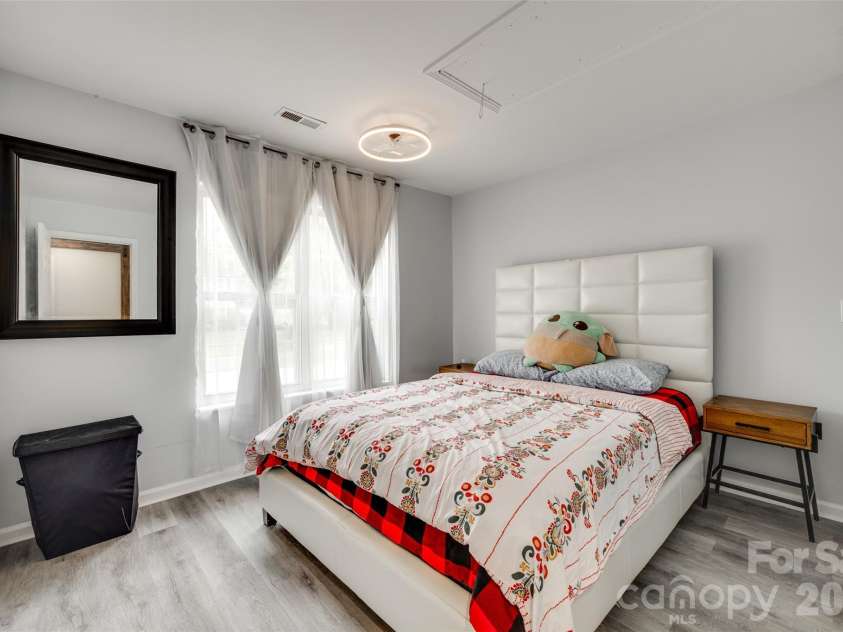 7442 Crestside Lane, Charlotte, NC 28227.  MLS# CAR4373229, YatesRealty ID 17666. 3rd bedroom facing driveway