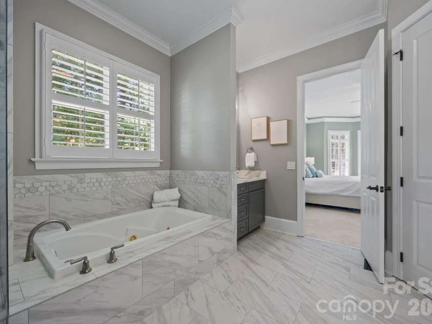 107 Spears Creek Drive, Mooresville, NC 28117.  MLS# CAR4371650, YatesRealty ID 17669. 
