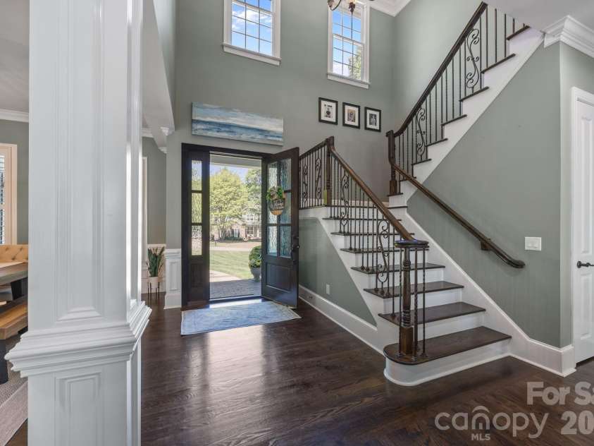107 Spears Creek Drive, Mooresville, NC 28117.  MLS# CAR4371650, YatesRealty ID 17669. Two story entryway 