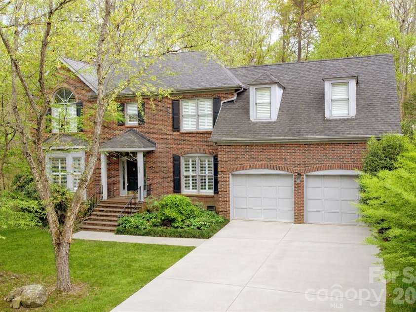 7201 Leharne Drive, Charlotte, NC 28270.  MLS# CAR4366513, YatesRealty ID 17673. 