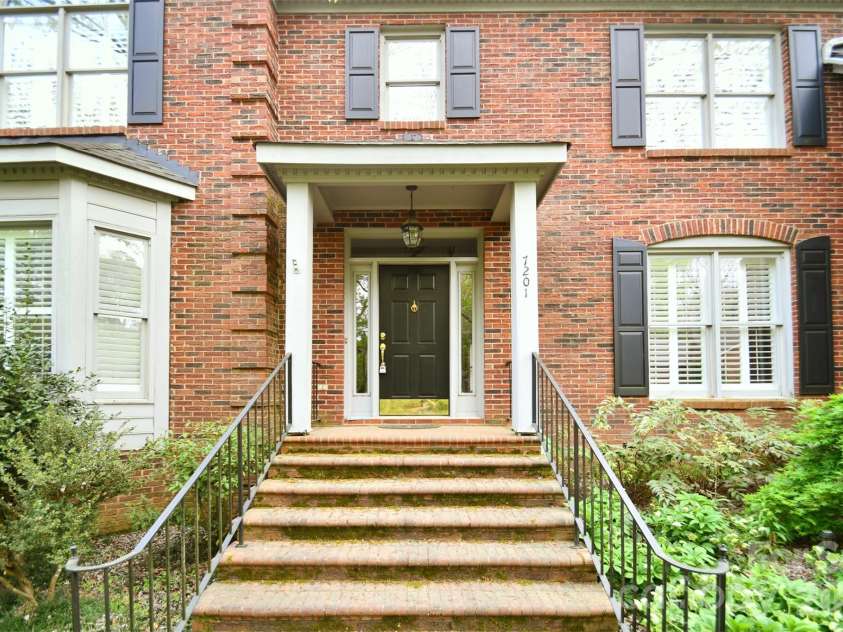 7201 Leharne Drive, Charlotte, NC 28270.  MLS# CAR4366513, YatesRealty ID 17673. 