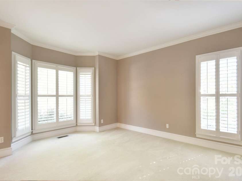 7201 Leharne Drive, Charlotte, NC 28270.  MLS# CAR4366513, YatesRealty ID 17673. 