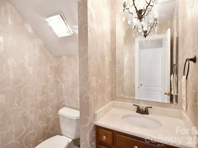 7201 Leharne Drive, Charlotte, NC 28270.  MLS# CAR4366513, YatesRealty ID 17673. 