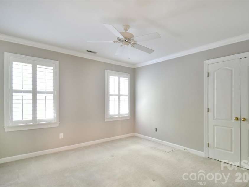 7201 Leharne Drive, Charlotte, NC 28270.  MLS# CAR4366513, YatesRealty ID 17673. 