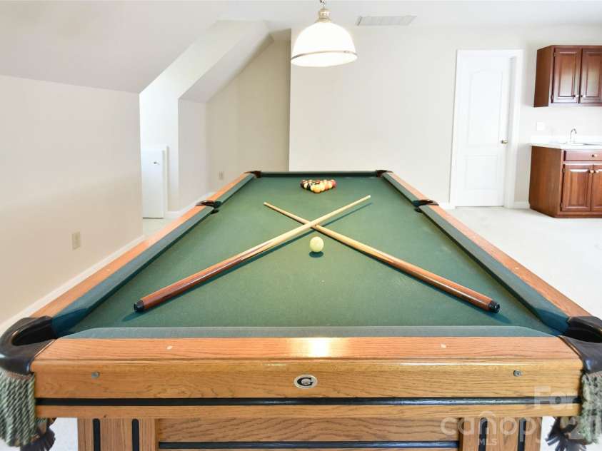 7201 Leharne Drive, Charlotte, NC 28270.  MLS# CAR4366513, YatesRealty ID 17673. 