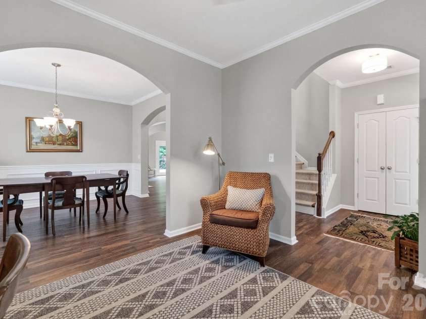 1066 Mclaren Drive, Belmont, NC 28012.  MLS# CAR4372541, YatesRealty ID 17674. 
