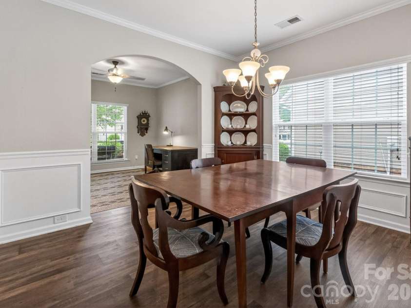 1066 Mclaren Drive, Belmont, NC 28012.  MLS# CAR4372541, YatesRealty ID 17674. 