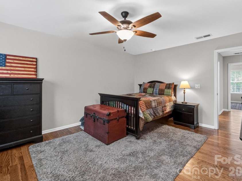 1066 Mclaren Drive, Belmont, NC 28012.  MLS# CAR4372541, YatesRealty ID 17674. 