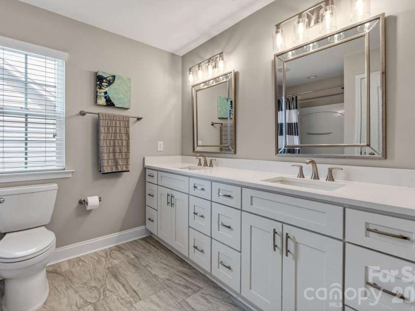 1066 Mclaren Drive, Belmont, NC 28012.  MLS# CAR4372541, YatesRealty ID 17674. 