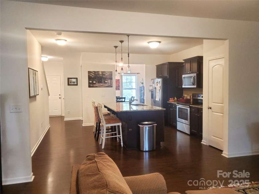 13112 Appolinaire Drive, Davidson, NC 28036.  MLS# CAR4201140, YatesRealty ID 17677. 