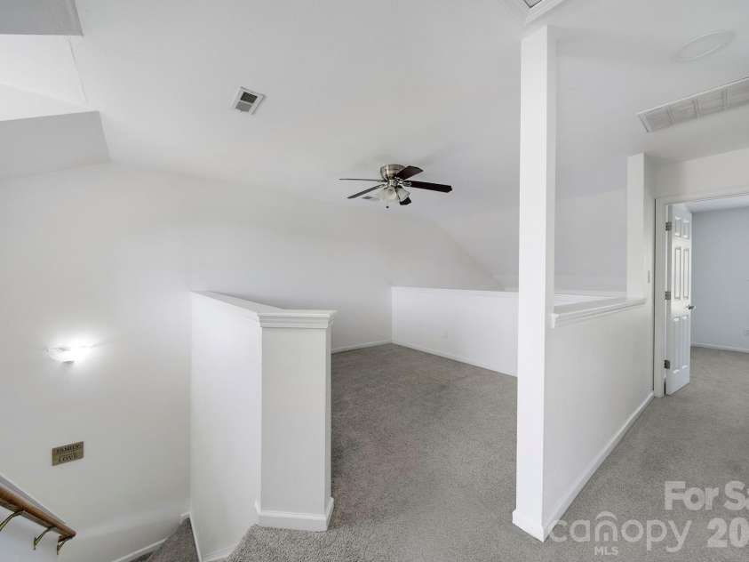 14721 Lions Pride Court, Charlotte, NC 28273.  MLS# CAR4396371, YatesRealty ID 17677. 