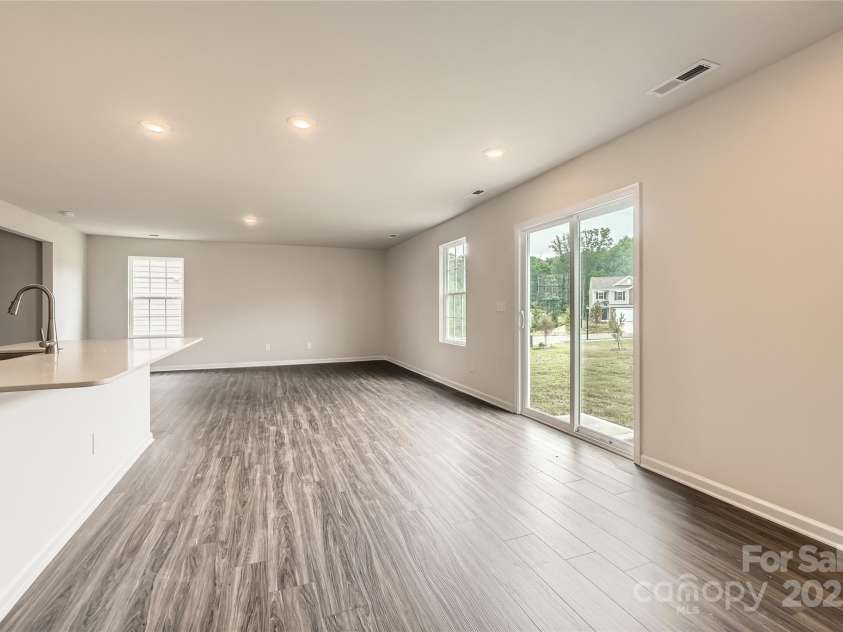 146 Astor Street, Troutman, NC 28166.  MLS# CAR4267188, YatesRealty ID 17678. Breakfast Nook