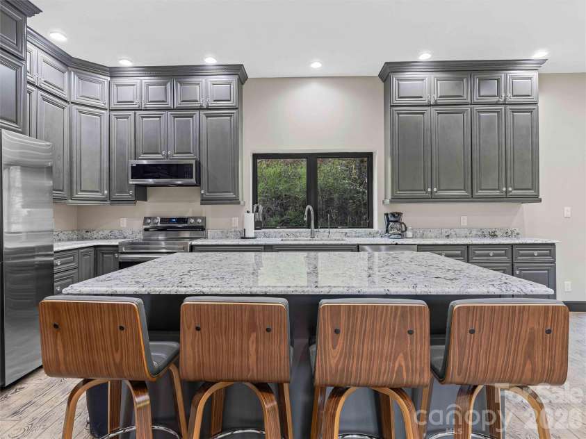 945 Roaring Fork Road, Hot Springs, NC 28743.  MLS# CAR4307267, YatesRealty ID 17678. 