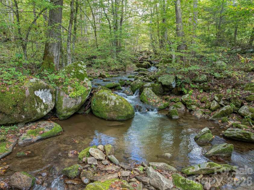 945 Roaring Fork Road, Hot Springs, NC 28743.  MLS# CAR4307267, YatesRealty ID 17678. 
