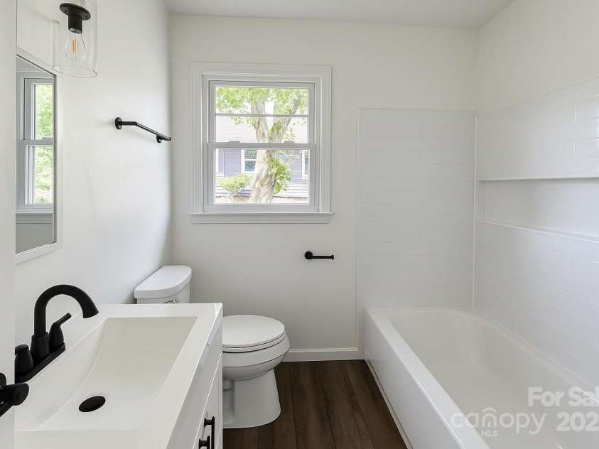 1401 Woodman Hall Street, Shelby, NC 28152.  MLS# CAR4257225, YatesRealty ID 17679. 
