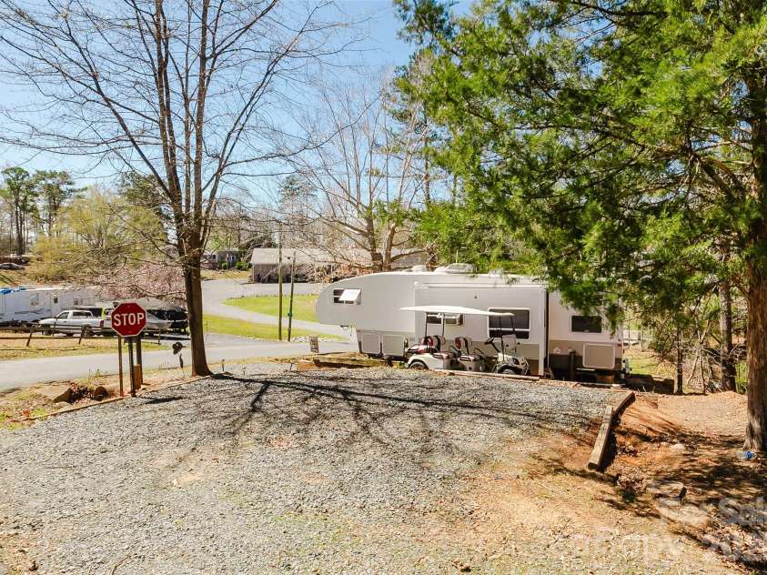 164 Larboard Trail, Mount Gilead, NC 27306.  MLS# CAR4374583, YatesRealty ID 17679. 