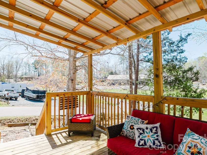 164 Larboard Trail, Mount Gilead, NC 27306.  MLS# CAR4374583, YatesRealty ID 17679. 